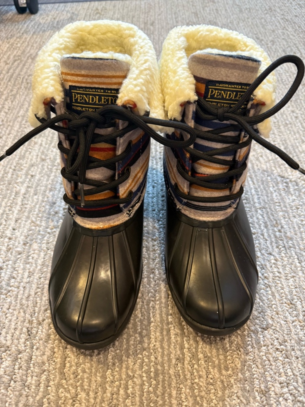 Pendleton Sherpa Lined Duck Boots | Wool Stripe Lace Up Waterproof Black 6 NWT